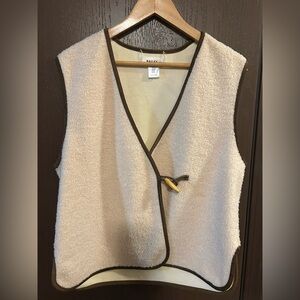 Bailey 44 Neutral Cream Sherpa Vest with Brown Trim M/L